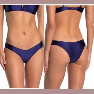 NWT Maaji [ Small ]‎ Blue Depth Cascade Reversible Bikini Bottoms in Navy